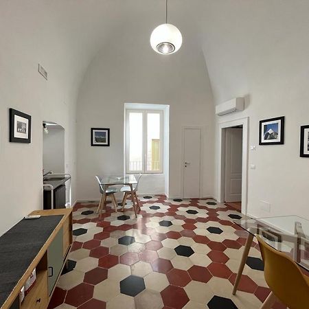 Palazzo Lamantea Boutique Rooms บิสเชลเย ภายนอก รูปภาพ