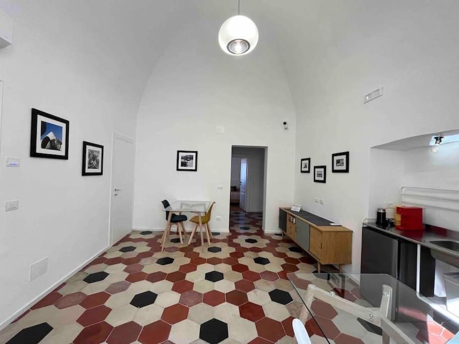 Palazzo Lamantea Boutique Rooms บิสเชลเย ภายนอก รูปภาพ